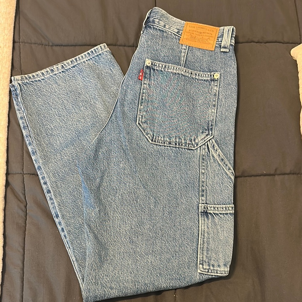 Levi “Dad Utility” Women’s Jeans